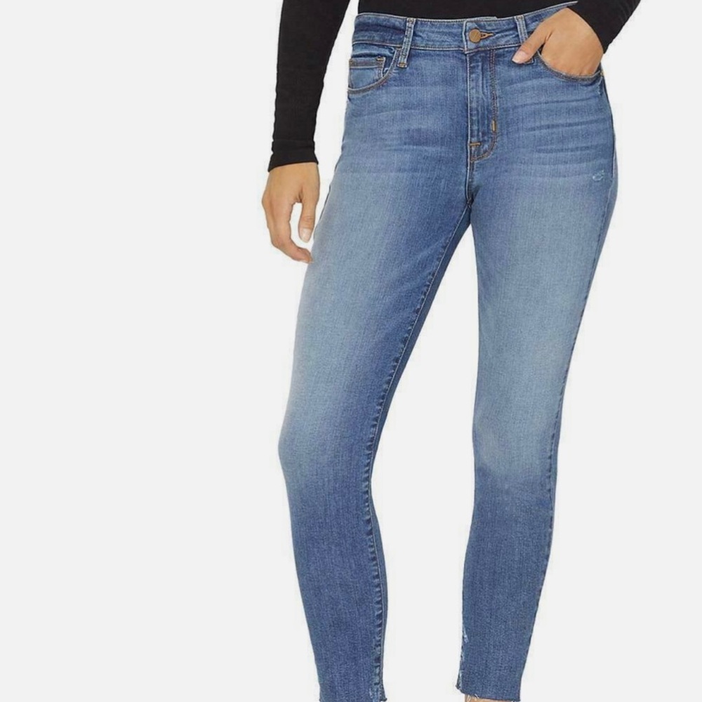 Social Ankle Skinny Sanctuary Jean with Studs and Frayed Hem